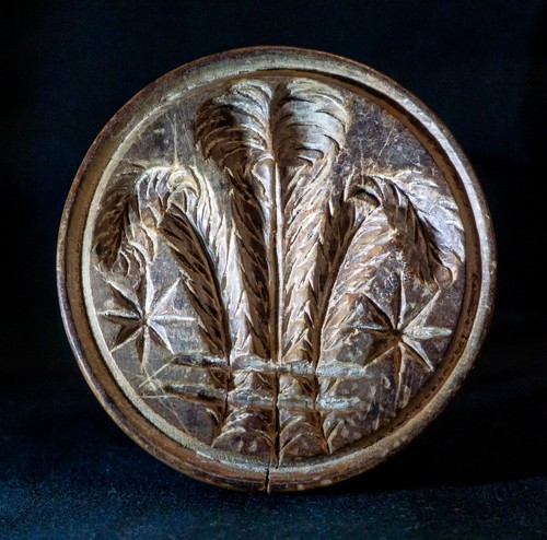 Prince wales badge treen - of,