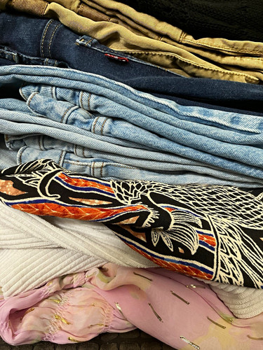 Reseller mixed clothing job - mixed,